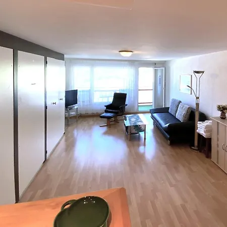 Adler 82 Apartment *